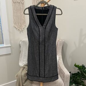Banana Republic Gray Wool Blend Sleeveless Dress Size 6